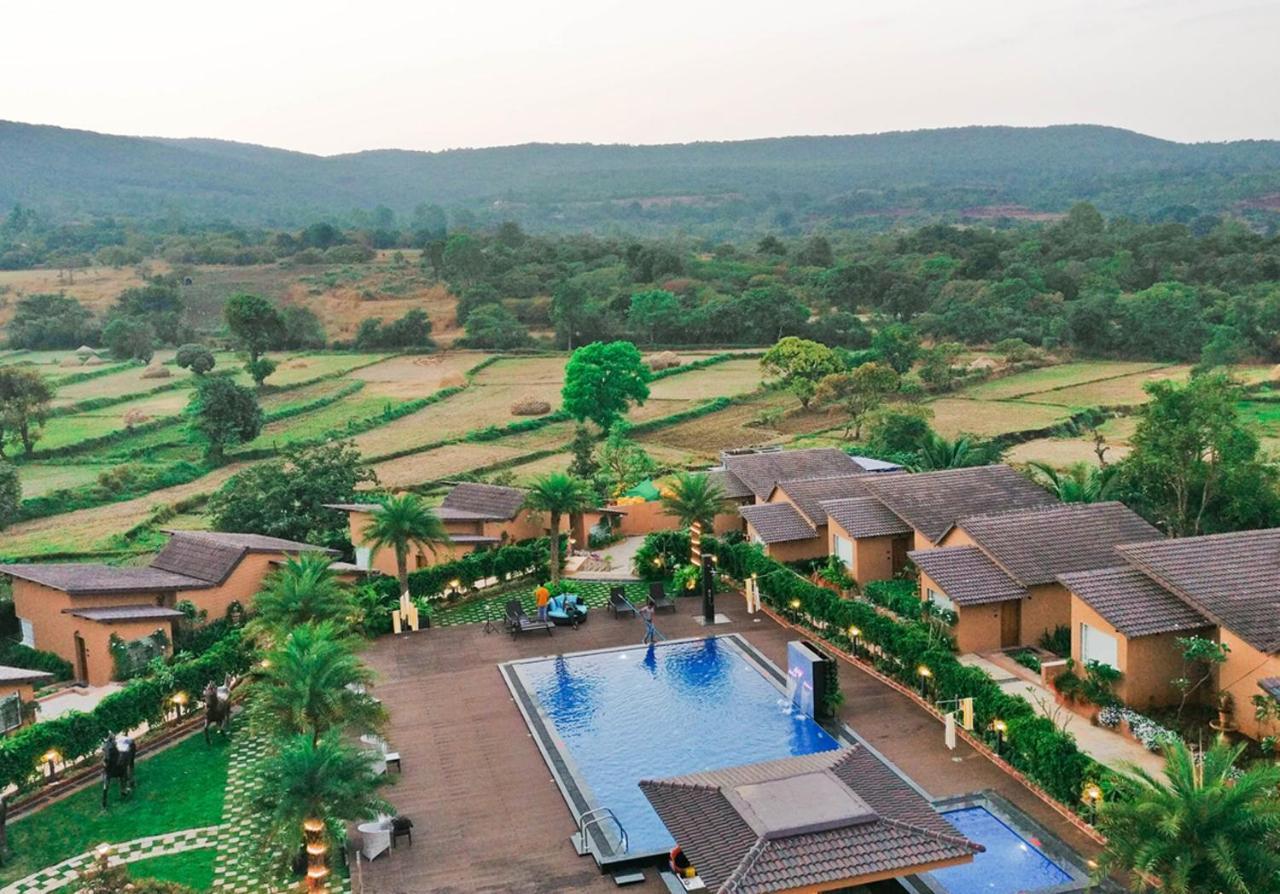 Regenta Resort Belagavi Εξωτερικό φωτογραφία
