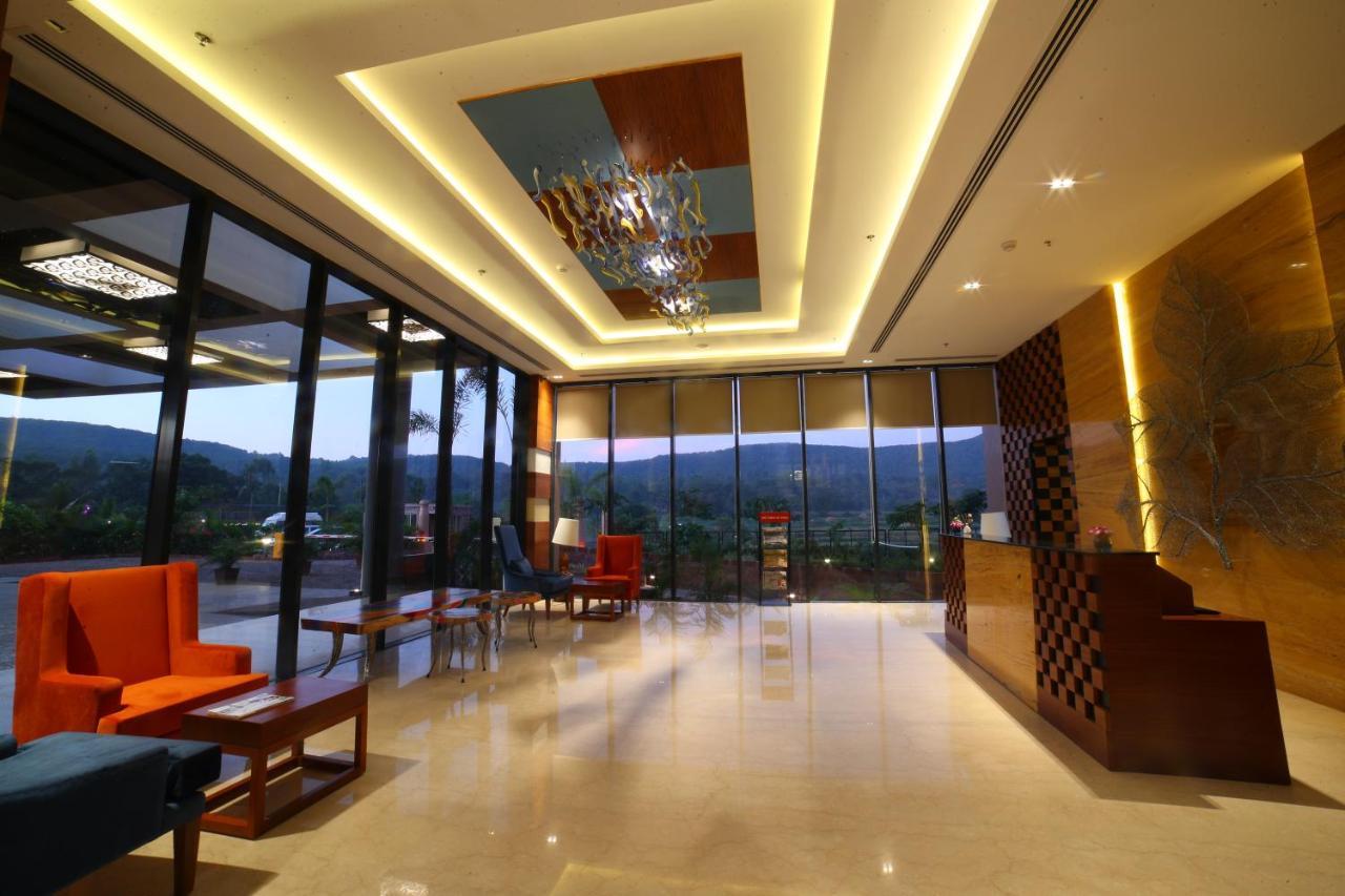 Regenta Resort Belagavi Εξωτερικό φωτογραφία